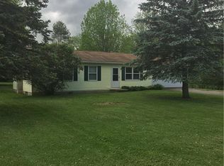 6688 W Sweden Rd, Bergen, NY 14416