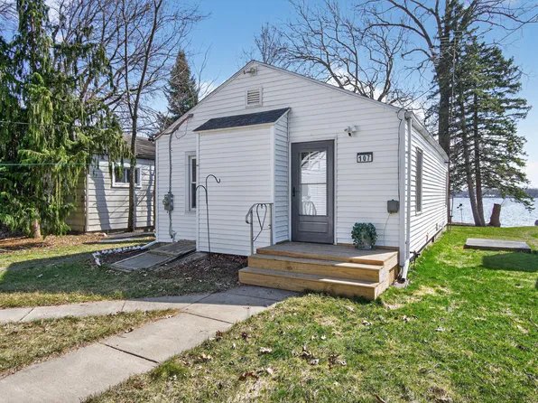 107 Studer Dr, Grass Lake, MI 49240