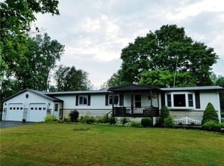 3335 Walworth Rd, Walworth, NY 14568