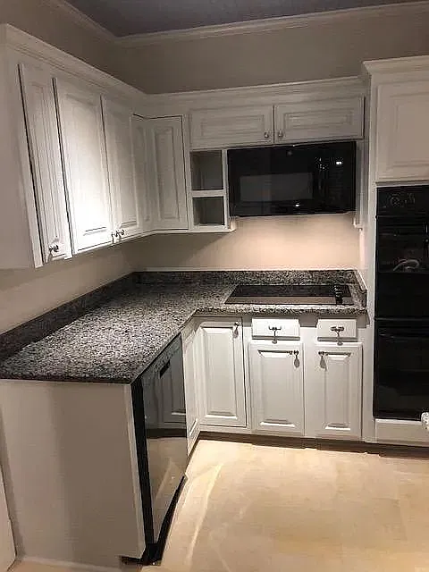 3 bed, 1.5 bath, 1796 sqft, $2,100 — Photo 4