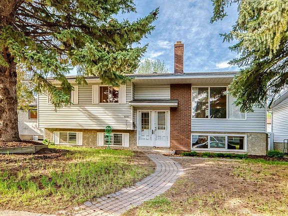 3rd image of 5051 Vantage Cres NW