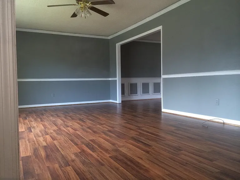 1703 Delano St — Photo 8