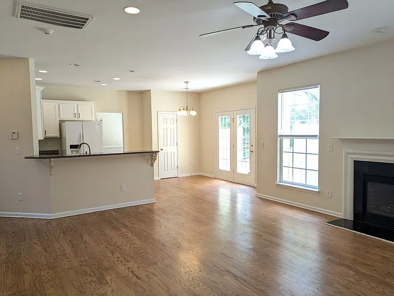 106 Autry Ave — Photo 9