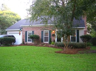 104 New Spring Ct, Summerville, SC 29485