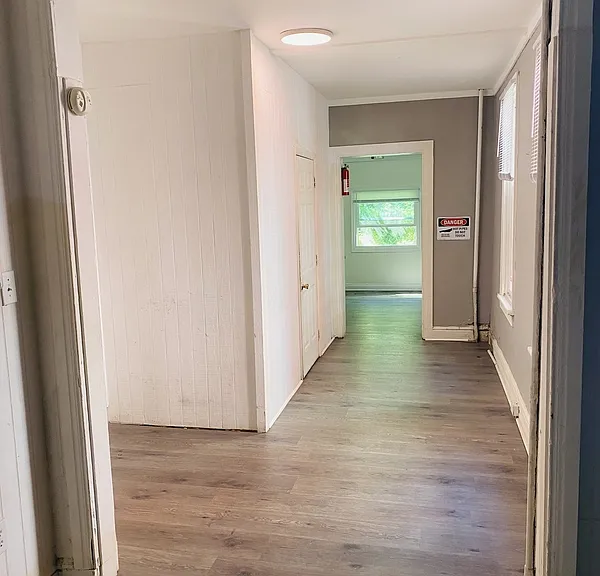144 W Jackson St #A — Photo 11