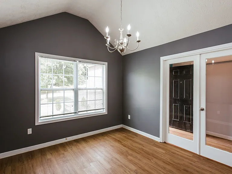 137 Bristol Woods Dr — Photo 10