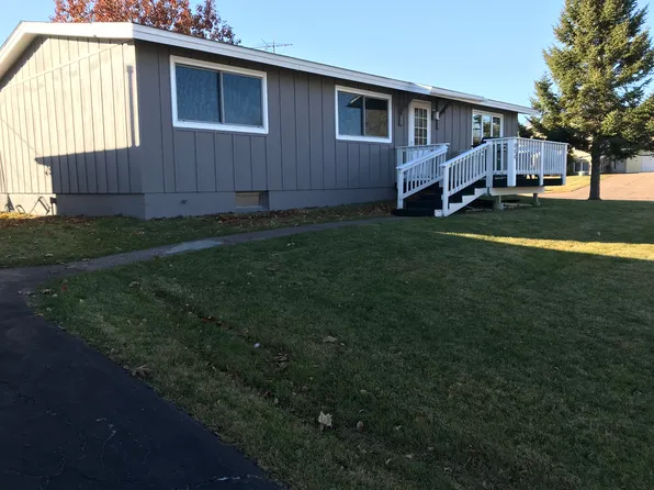 804 15th Ave, Two Harbors, MN 55616