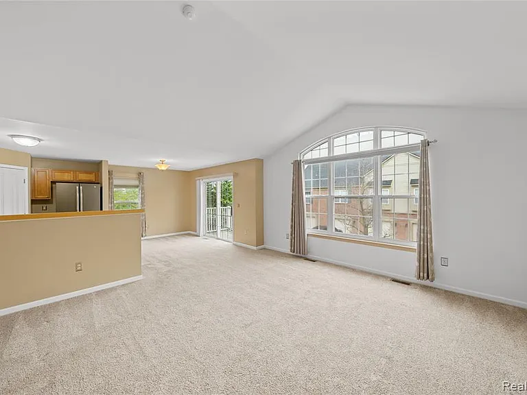47408 Pembroke Dr — Photo 7