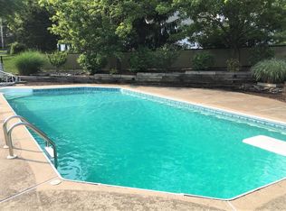 152 Four Winds Dr, Middletown, NJ 07748