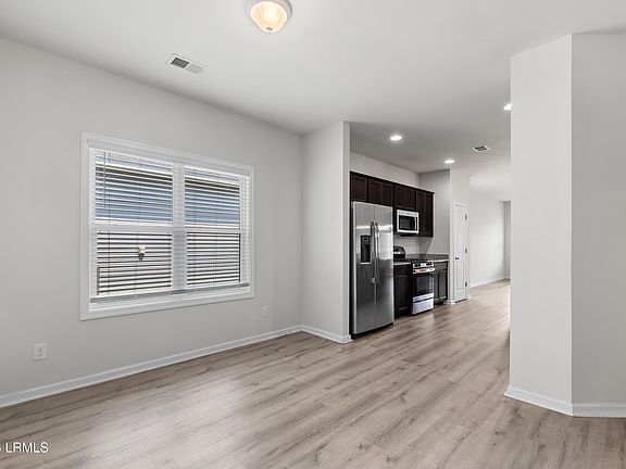5th image of 85 Great Bend Drive
