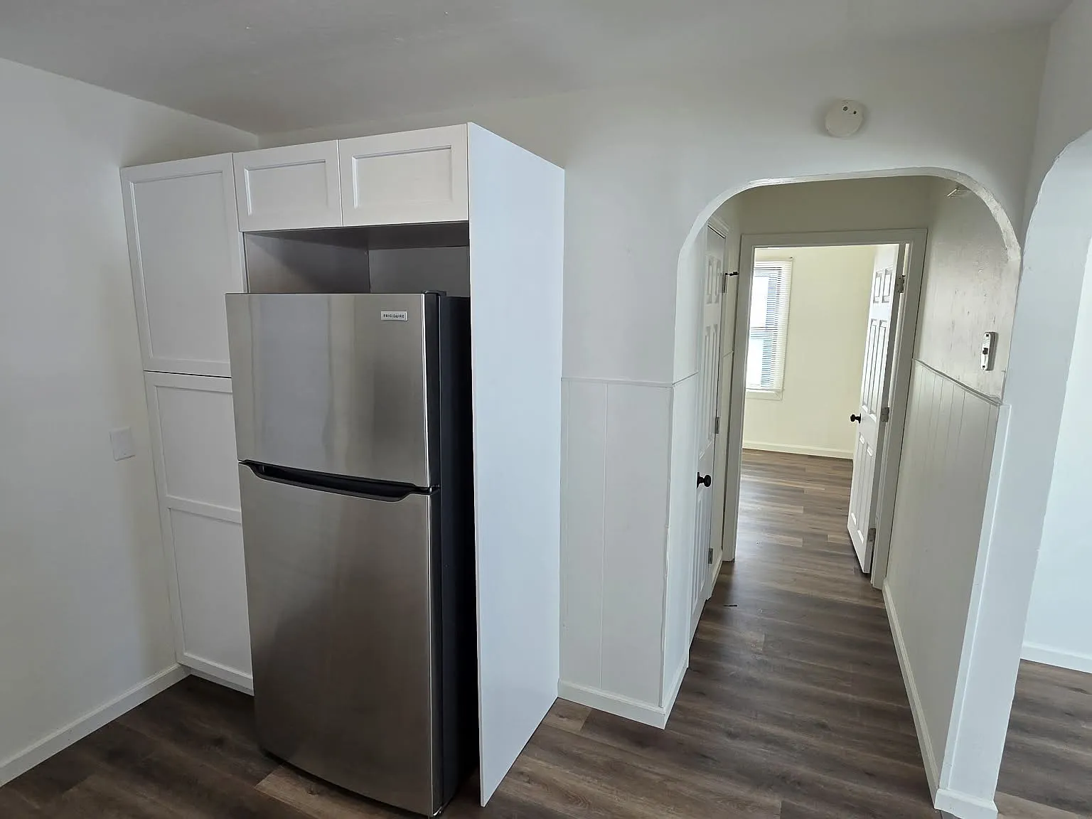 2 bed, 700 sqft, $1,195 — Photo 2