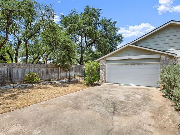 4th image of 3610 Greystone Dr #B