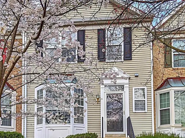 2424 Sandwich Ct, Crofton, MD 21114