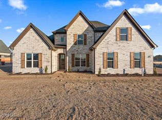 4260 Adriane Cv, Nesbit, MS 38651