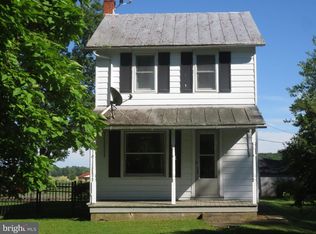 40 Kemp Ln, Barto, PA 19504