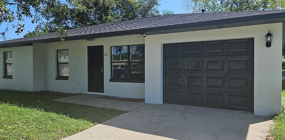 1st image of 501 LOOMIS TRAIL