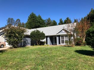 3114 Iron Gate Trl, Jamestown, NC 27282