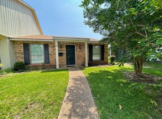 10007 Smitherman Dr, Shreveport, LA 71115