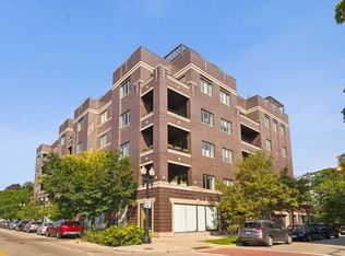 4802 N Bell Ave #301, Chicago, IL 60625
