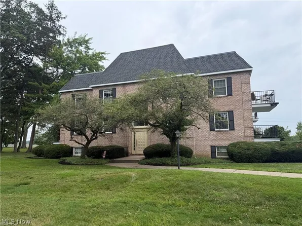 1155 Charter Oak Ln APT 307, Westlake, OH 44145
