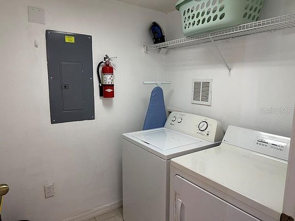 5th image of 4754 VERO BEACH PLACE