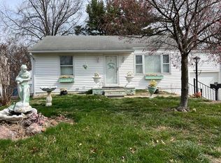 1904 Overland Dr, Saint Louis, MO