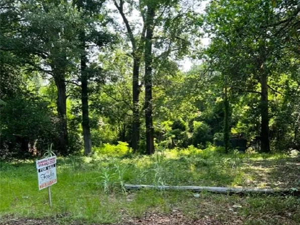 135 Francis St, Natchitoches, LA 71457