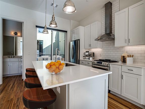 4th image of 2128 Ashby St #1103