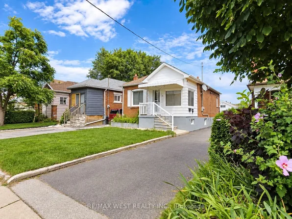 51 Mould Ave #Basement, Toronto, ON M6N 3Z8