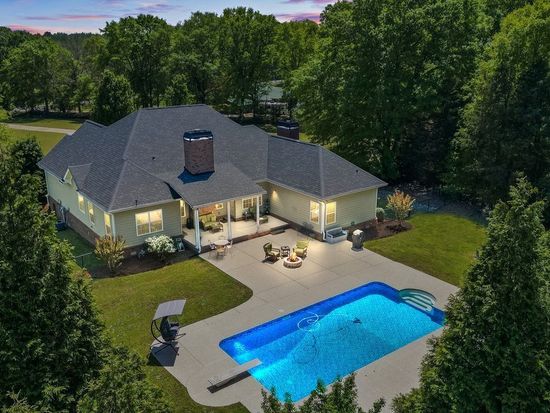 2060 Dixie Rd, Covington, GA 30014