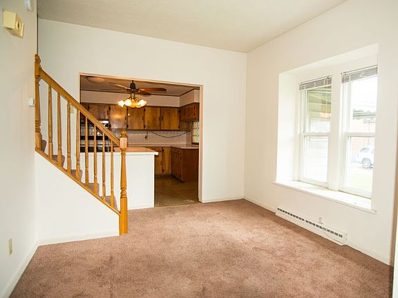3rd image of 71 31st St SW #A