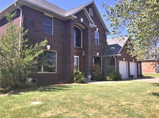 1407 Cambridge Ct, Shawnee, OK 74804