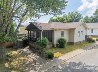 448 17th St, Cramerton, NC 28032