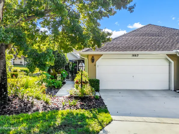 1663 N Foxboro Loop, Crystal River, FL 34429