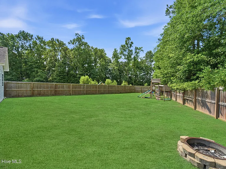 765 Radiant Dr — Photo 20