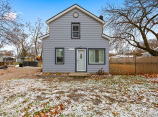 657 Lucille Dr, Wolverine Lake, MI 48390