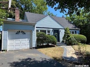 2671 Wilddale Rd, Baldwin, NY 11510