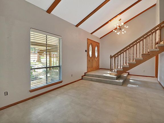 5th image of 3604 Lynnwood Dr