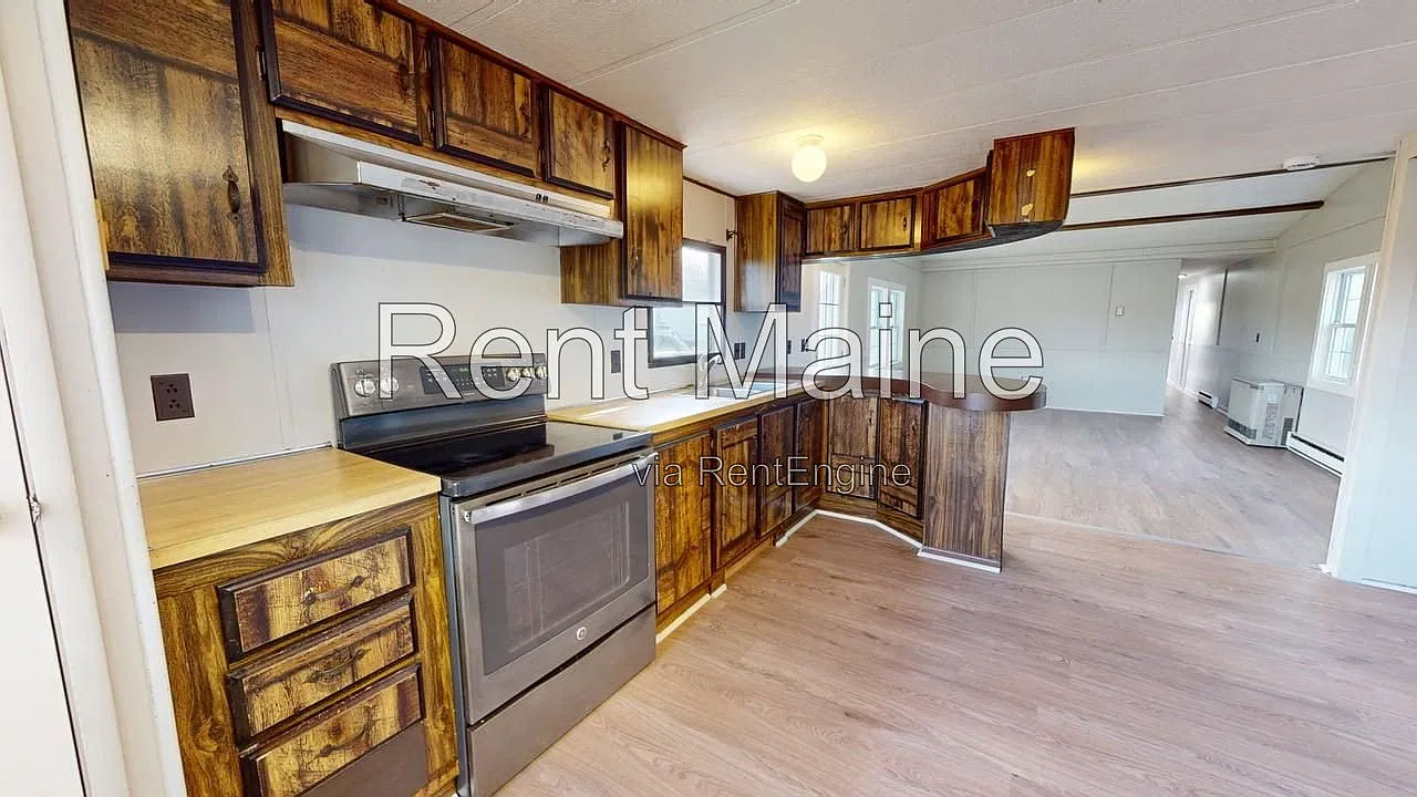 2 bed, 1.0 bath, 910 sqft, $1,100 — Photo 1