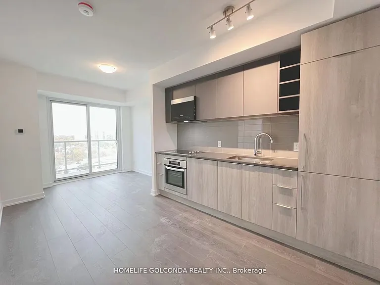 2031 Kennedy Rd #1121 — Photo 2