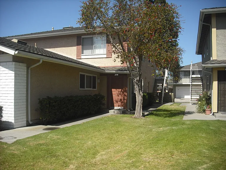 2577 Rudder Ave — Photo 1
