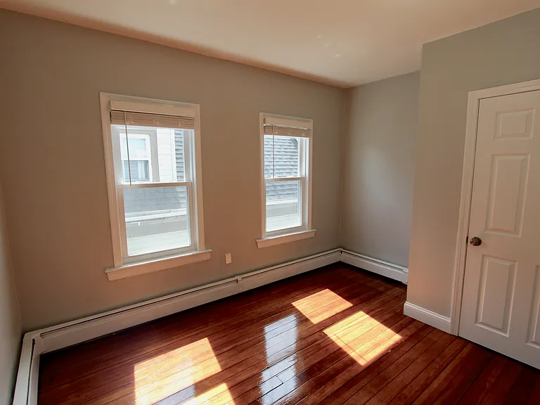 55 Estes Street Apartment — Photo 16