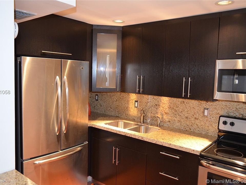 1st image of 1480 Euclid Ave APT 101