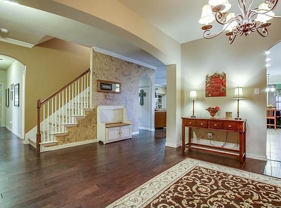 5th image of 304 Shepherds Ln