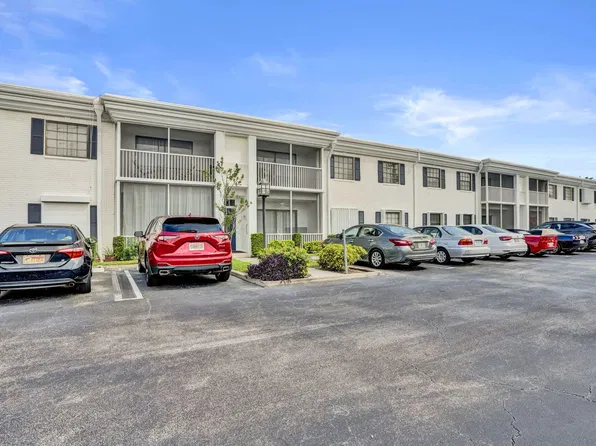 110 CYPRESS CLUB Drive #129, Pompano Beach, FL 33060