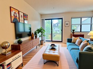 95 Sutherland Rd #B2, Brighton, MA 02135