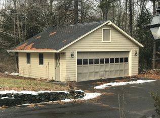 450 Georges Hill Rd, Southbury, CT 06488