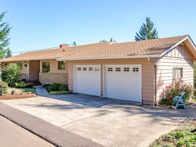 408 Stoneway Dr NW, Salem, OR, 97304