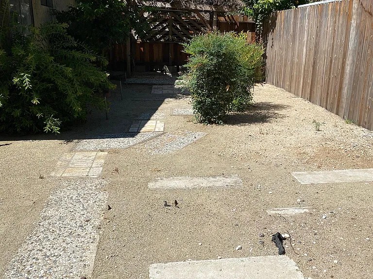 8345 Berg St — Photo 23