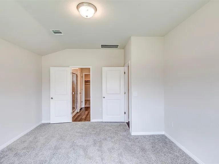 4905 Hazelnut Ln — Photo 18